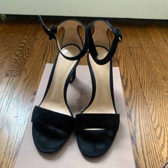 Gianvito Rossi Portofino Block Heel Sandals in black suede - Picture 4 of 5